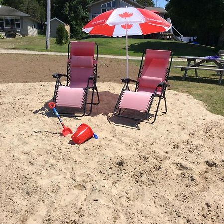 N' This On The Bay -Vacation Suite Wiarton Esterno foto
