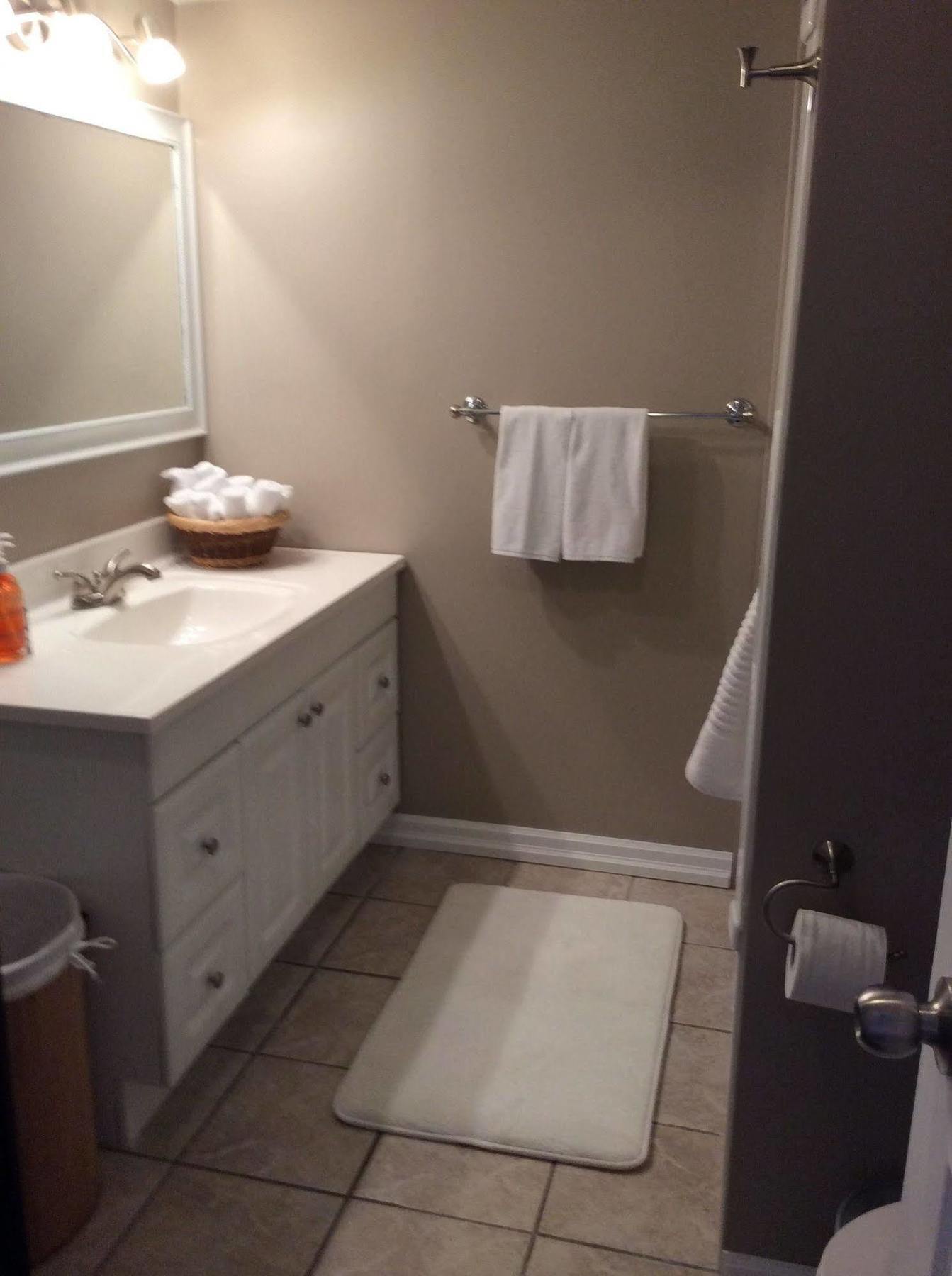 N' This On The Bay -Vacation Suite Wiarton Esterno foto
